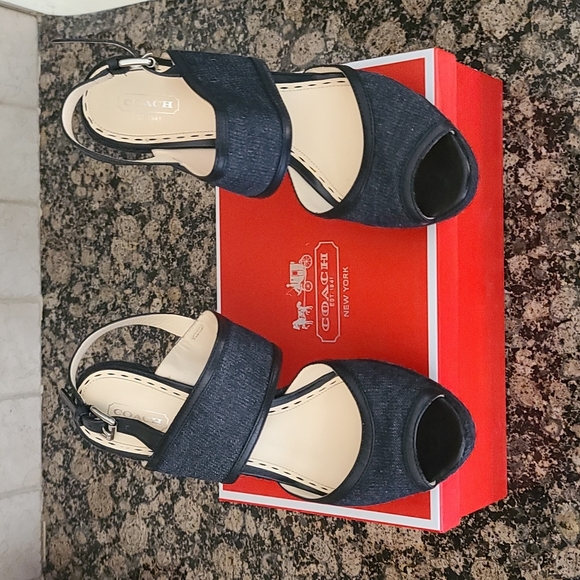 Coach denim shoes - Picture 3 of 9